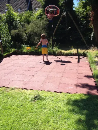 Outdoor flooring