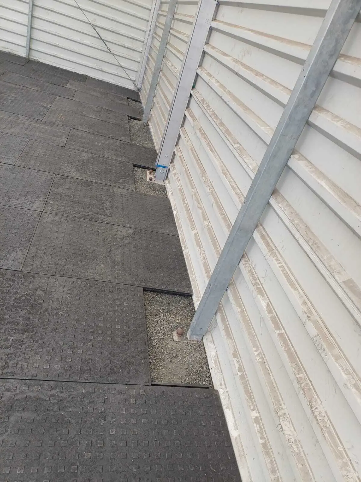 TM Cargo – Industrial floor