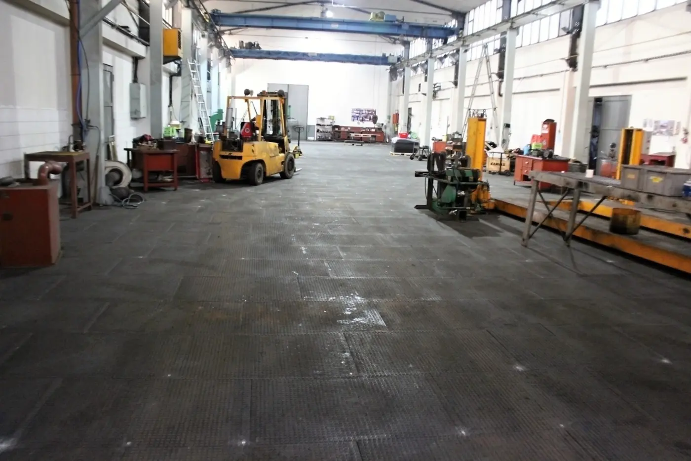 TM Interior – Industrial floor