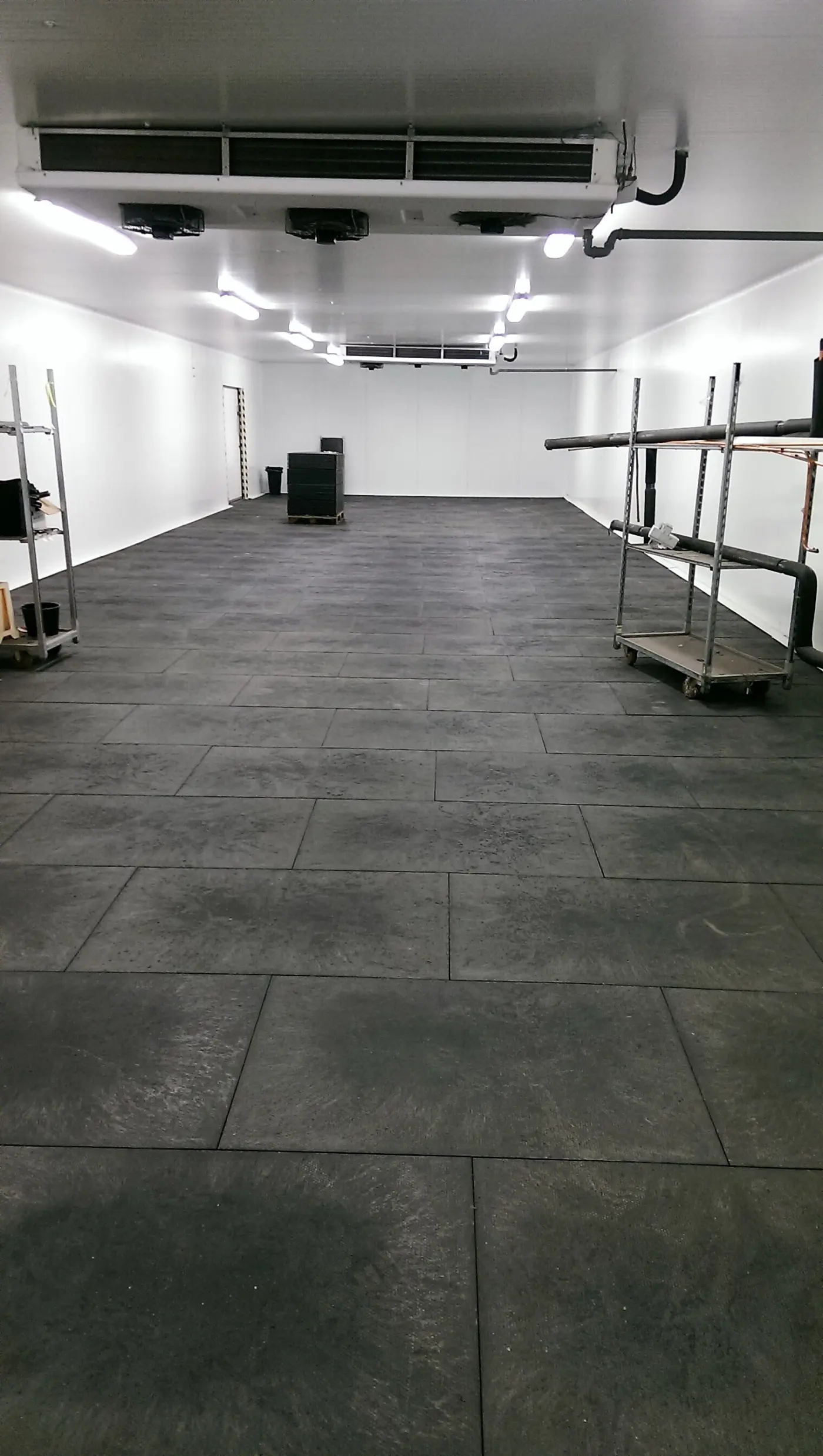 TM Interior Ball Point – Industrial floor