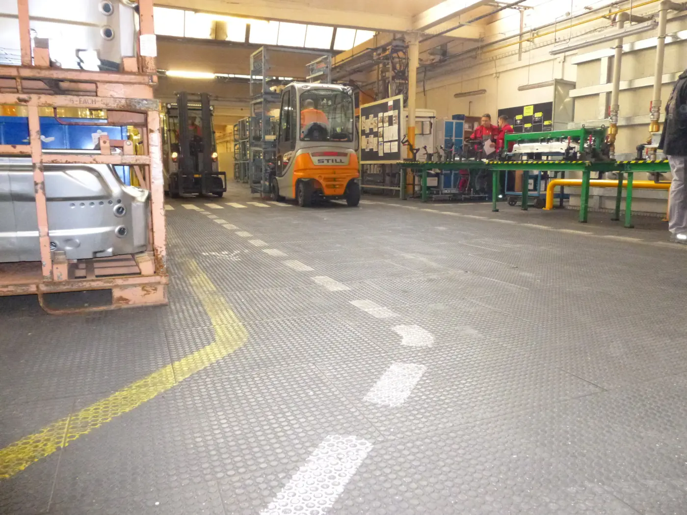 TM Interior Double-Sided – Industrial floor