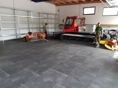 TM Interior – Industrial floor