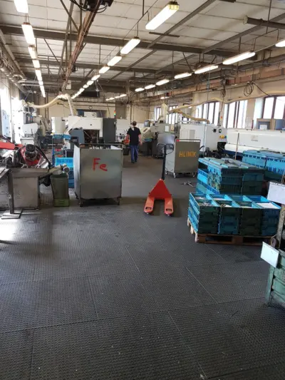 TM Interior – Industrial floor