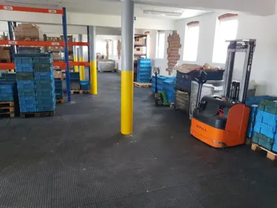 TM Interior – Industrial floor