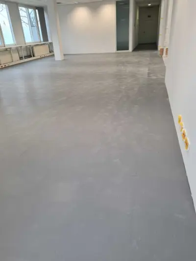 Warehouse and administration