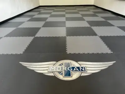 TM Mechanic Custom – Industrial floor