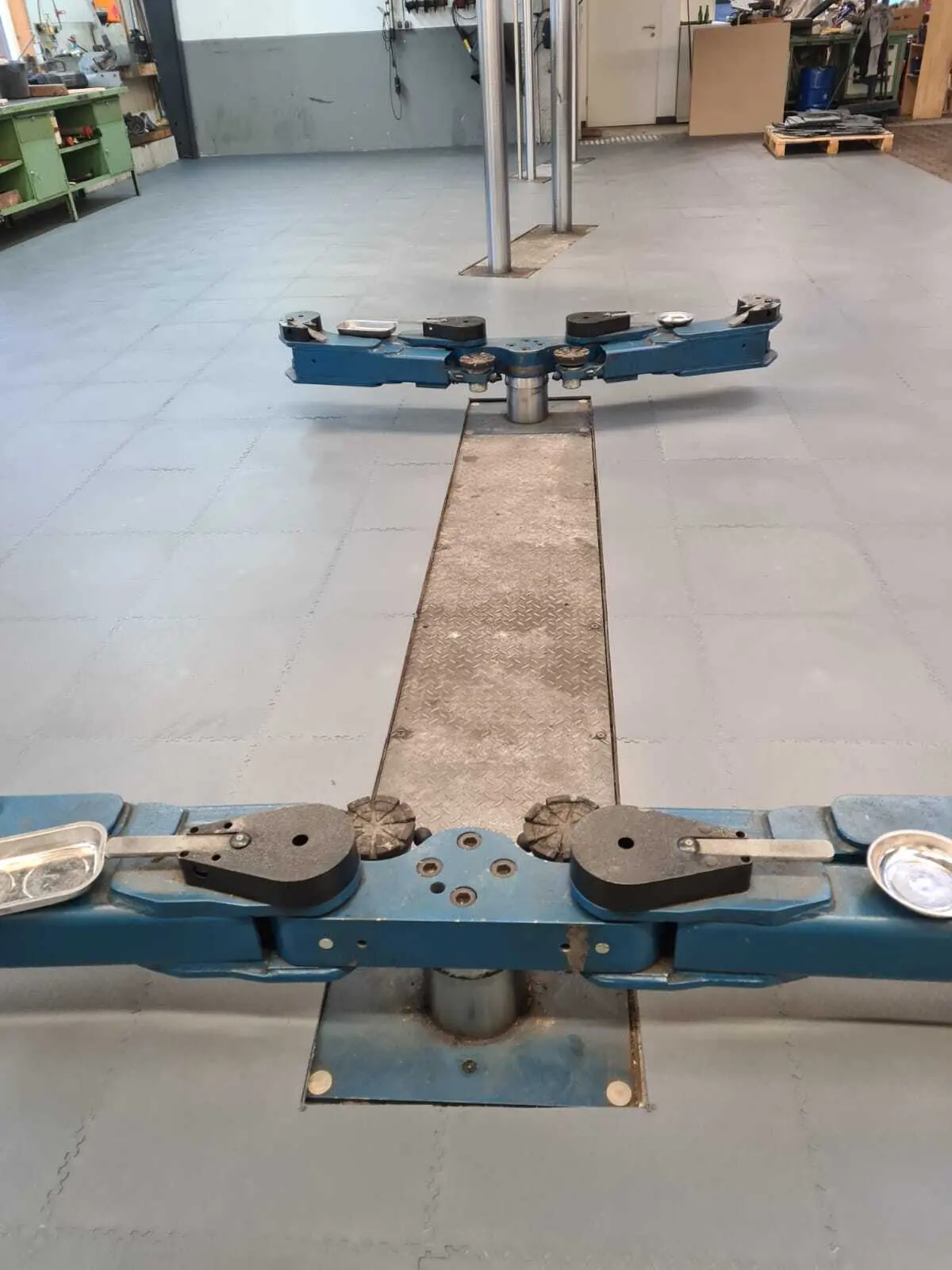 TM Ultra – Industrial floor