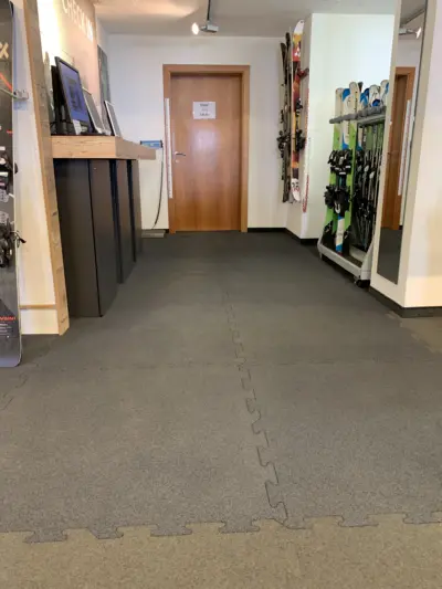 Ski shop