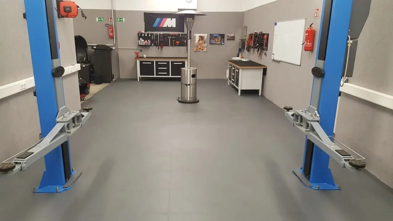 TM Invisible – Industrial floor
