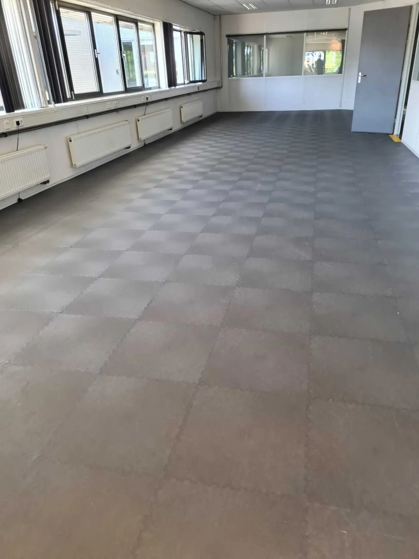 TM Mechanic ESD – Industrial floor