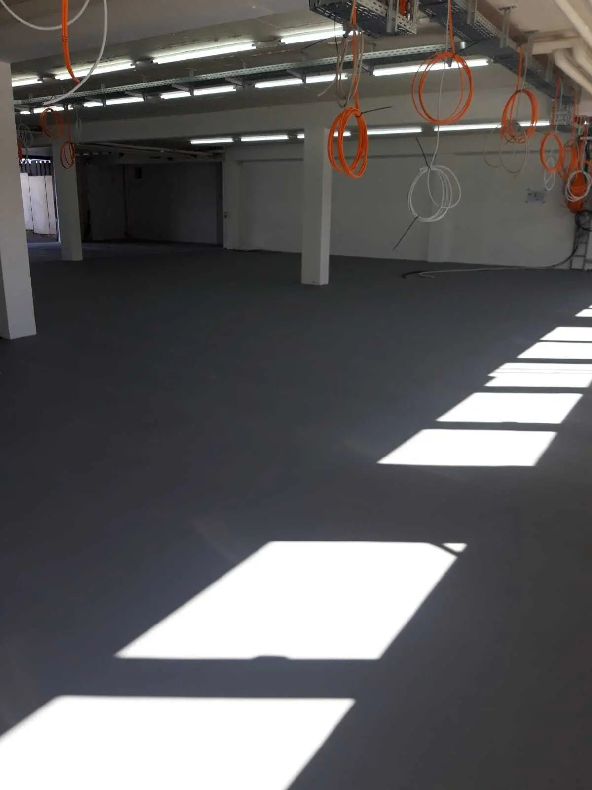 TM XL ESD – Industrial floor