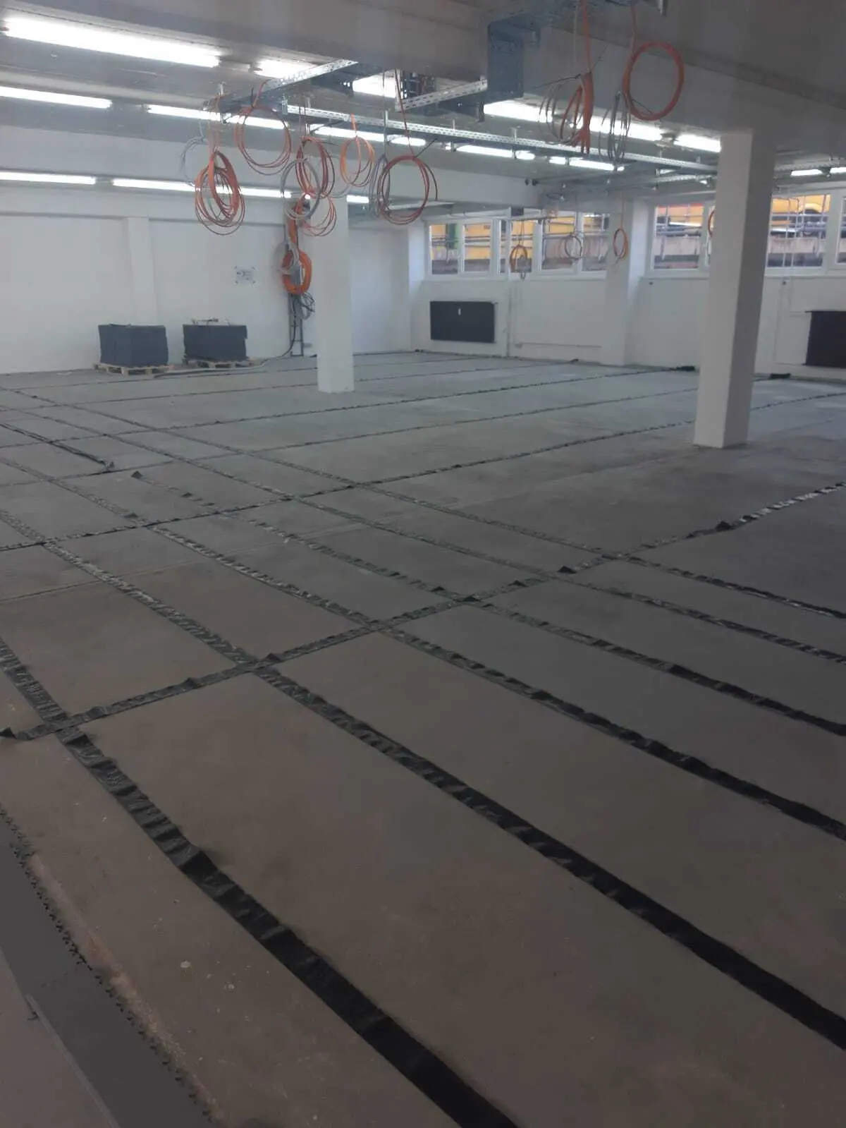 TM XL ESD – Industrial floor