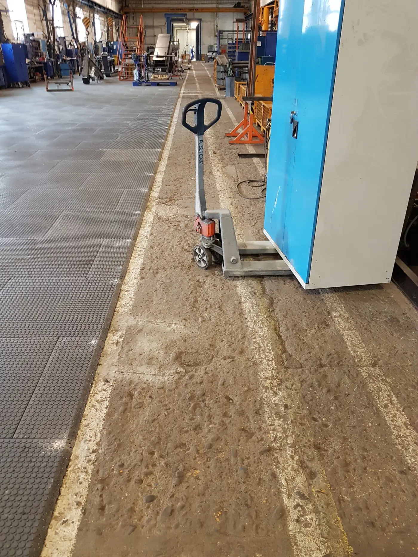 TM Flex Board – Industrial floor