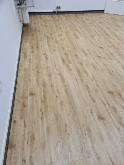 TM Contract Planke – Industrial floor