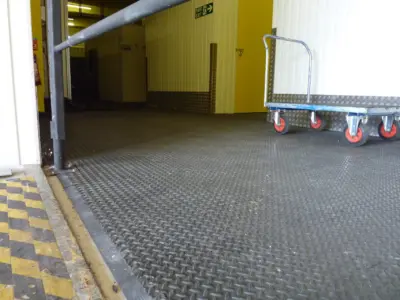 TM Ultragrip – Industrial floor