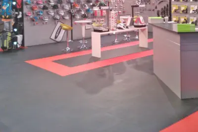 TM Commerce – Industrial floor