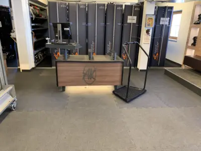Ski shop