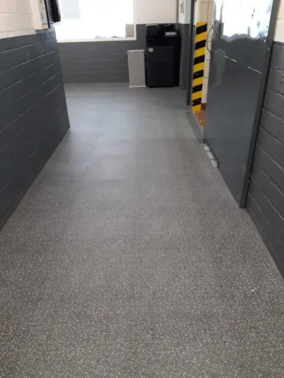 Passage area (warehouse/production)