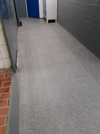 Passage area (warehouse/production)