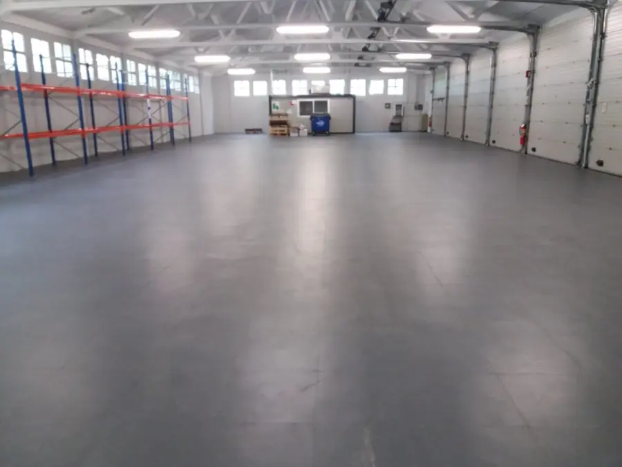 Industrial floor